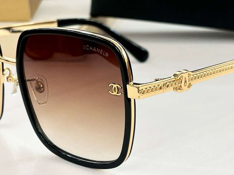 Picture of Chanel Sunglasses _SKUfw56601631fw